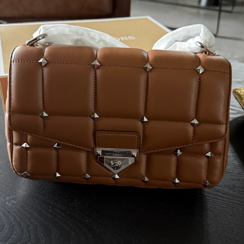 Michael Kors SoHo large quilted studded shoulder bag. Tan with silver. - Picture 3 of 5